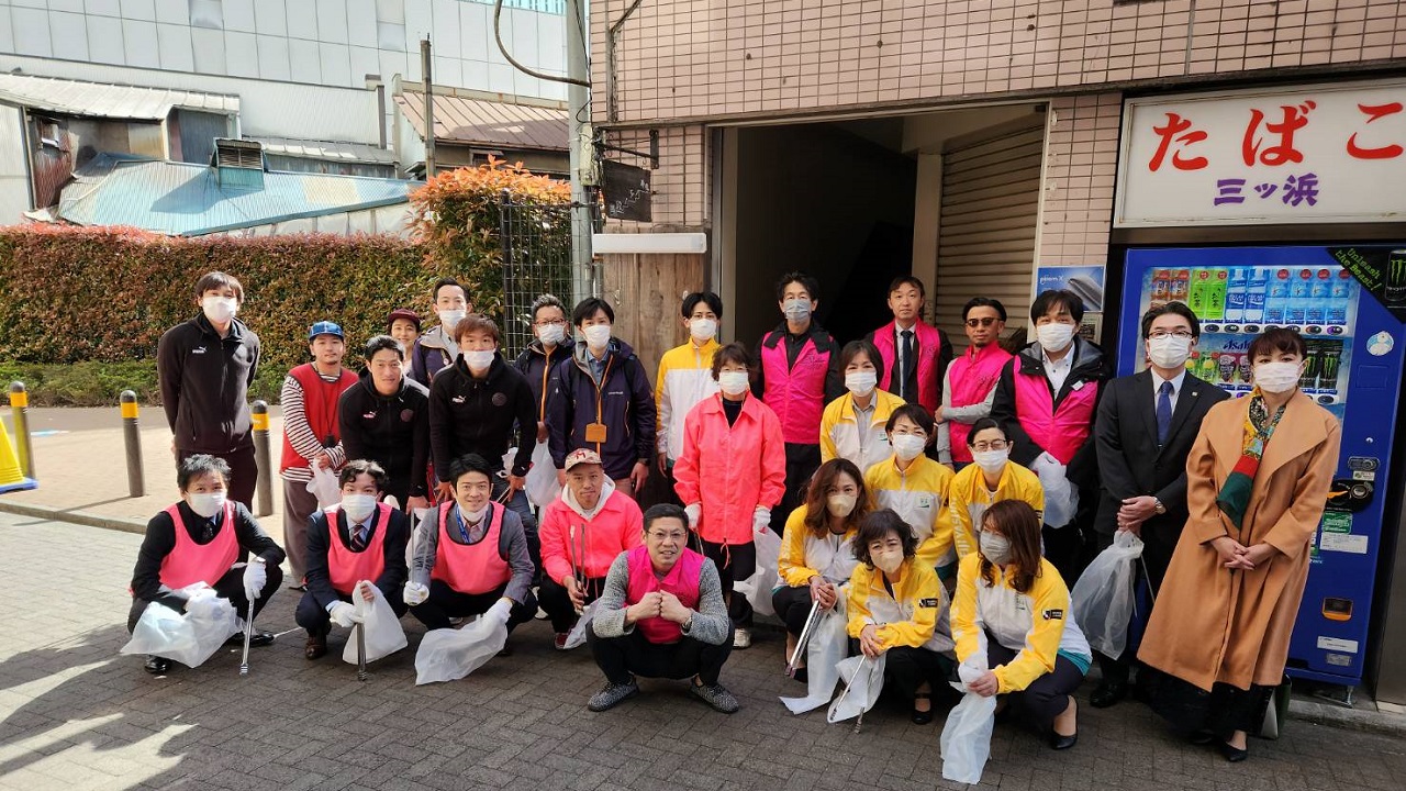 吉祥寺南口清掃活動への参加