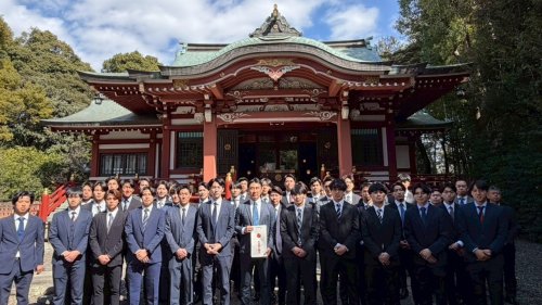 必勝祈願および2026JFLCUP ポスター配布活動